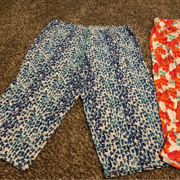 Cacique Set of 2 Capri PJ Pants 18/20 - Picture 2 of 5
